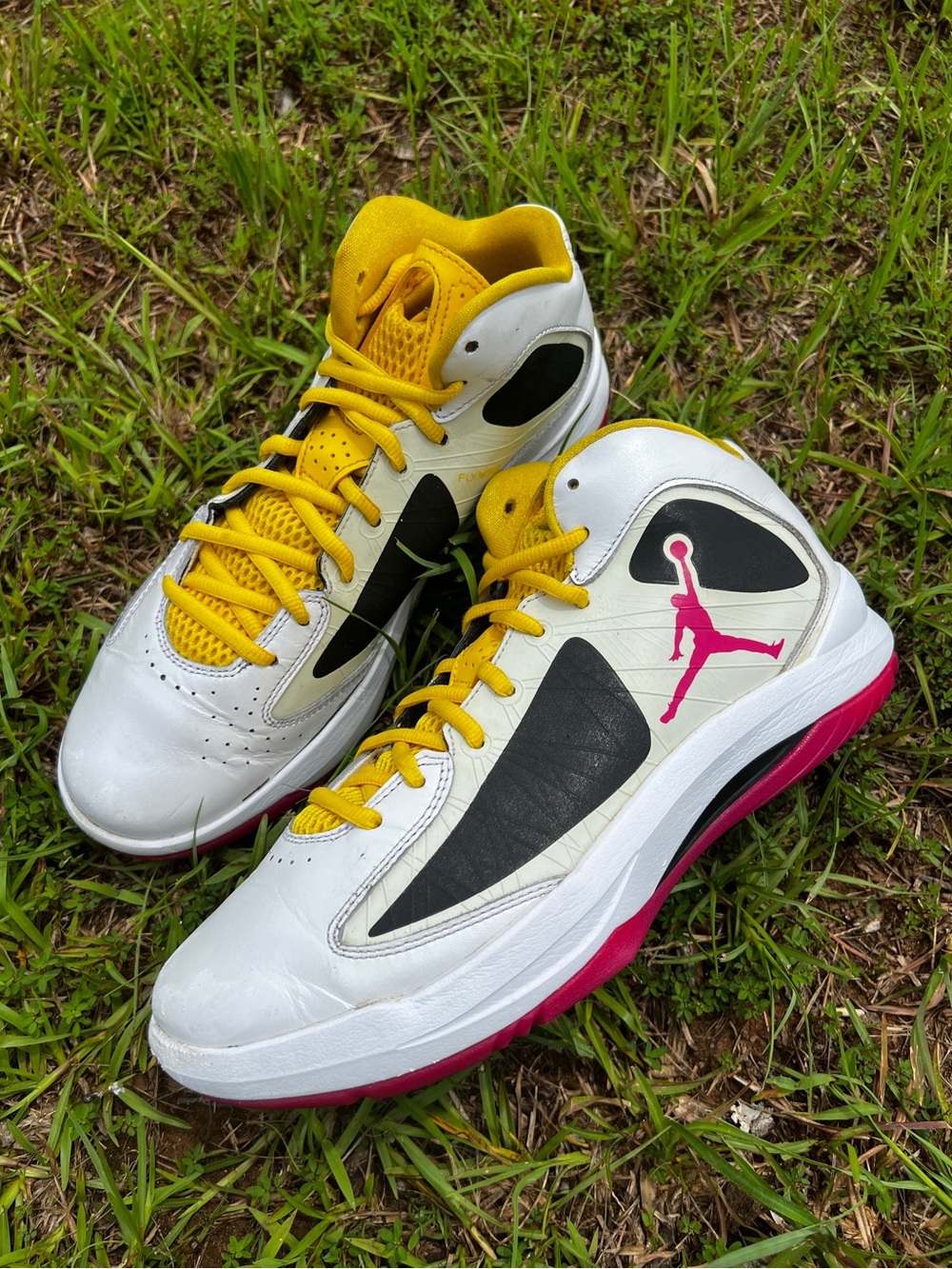 CLEAN Air Jordan size 9 Mens Aero Flight Fireberry basketball shoes